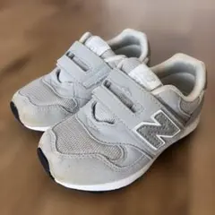 ニューバランス　　313 グレー　16.5センチ　キッズスニーカー
