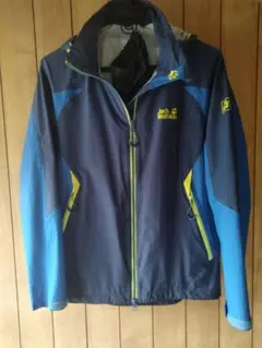 ジャックウルフスキン アウトドアウェア