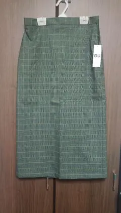 (未使用)GU チェックナロースカート