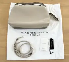 Gianni Chiarini ジャンニキアリーニ ALIFA ショルダーバッグのサムネイル