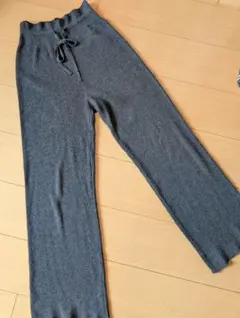 UNIQLO　ウォッシャブルニットリブパンツ　Mサイズ