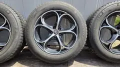 【小泉様専用出品】OZ Racingアルミホイール+スタッドレスタイヤ1本(2)のサムネイル