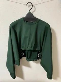UN3D. アンスリード　ダークグリーン クロップドスウェット