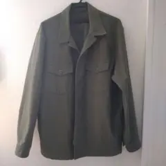 ユニクロ オーバーシャツジャケット ミリタリージャケットのサムネイル