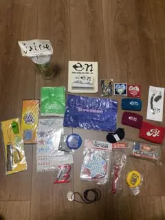 B'z ライブグッズ まとめ売りのサムネイル