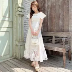 dazzlin オパールフラワーコルセットワンピース ホワイト Sサイズ