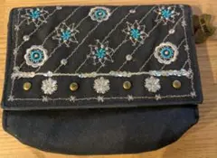 ANNA SUI　アナスイ 小物入れ　ポーチ　鏡付き　化粧道具　化粧品