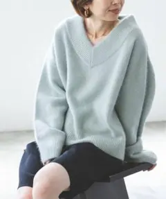 2026年最新】YAK ワイドvネックニットの人気アイテム - メルカリ