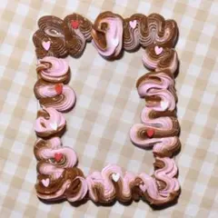 【53】うねうね トレカケース ホイップデコ いちごチョコ 苺 ピンク