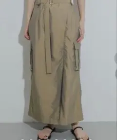 センスオブプレイスアーバンリサーチ　ベルト付きミリタリースリットスカート 美品