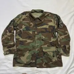 ミリタリー　ジャケット　迷彩　グリーン