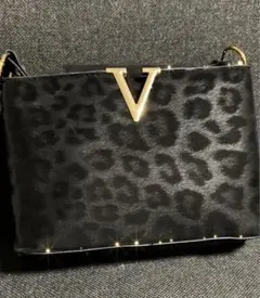 黒豹柄手持ちバッグ