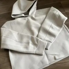 UNIQLO ウルトラストレッチドライスウェットプルパーカー