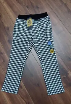 ☆新品未使用☆　KP BOY ボトムス　100cm 　ニットプランナー