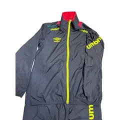 アンブロ　ナイロン　ジャージ上下　ウインドブレーカー　　umbro