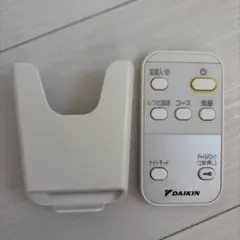 DAIKIN 空気清浄機用リモコン ARC481A9 ホルダー付きのサムネイル