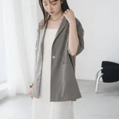 Kastane カスタネ オーバー半袖 ジャケット グレーのサムネイル