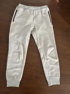 UNIQLO ユニクロ　ジョガーパンツ　140 グレー