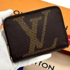 ルイヴィトン ジッピーコインパース モノグラム・ジャイアント M69354