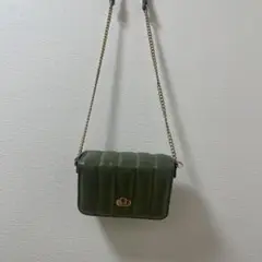 オリーブグリーン キルティング ショルダーバッグ