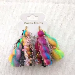 タッセル ピアス