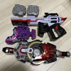 仮面ライダーギーツ　おもちゃ