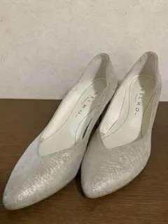 【MELMO 】パンプス シルバー 22.5cmのサムネイル