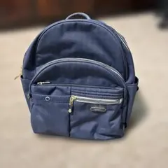 【美品】Hedigen（ビサイユ） モノグラム柄 軽量リュック バックパックのサムネイル