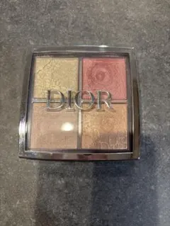 Dior バックステージ　フェイス　グロウ　パレット004 ローズゴールド