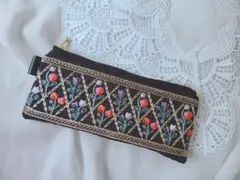 Item thumbnail for item 5f1d5afe-fb80-48c9-a35d-107d4736a463