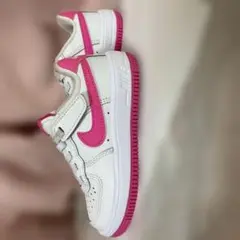 Nike Air Force 1 ホワイト/ピンク