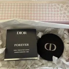 ディオールスキン フォーエヴァー イドラ グロウ クッション　1N