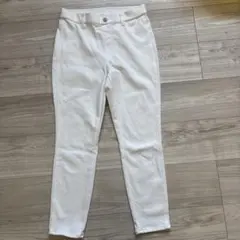 ウルトラストレッチクロップドレギンスパンツ ホワイト　白　レディース　Mサイズ