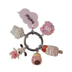 じゃらじゃらキーホルダー　お菓子モチーフのチャーム付きキーホルダー