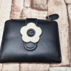SHEIN 花柄 財布 白黒 ホワイトのサムネイル