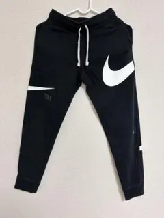 Nike 長ズボン　130-140cmのサムネイル