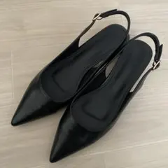 【美品】バックストラップ パンプス ポインテッドトゥ ブラック 25cm