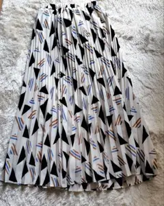 OPAQUE CLIP★幾何学模様 ★プリーツロングスカート★タグ付★新品