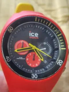 ice watch クロノグラフ レッドのサムネイル
