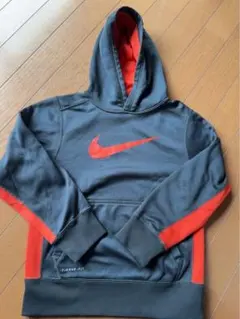Nike Therma-Fit フーディ S グレー/レッド