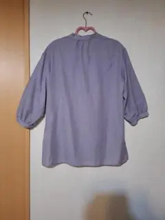 新品　パープル タック入りブラウス