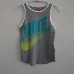 NIKE　タンクトップ　トレーニングウェアのサムネイル