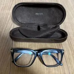 TOM FORD TF 527 ブラックメガネ ケース付き金額交渉可能