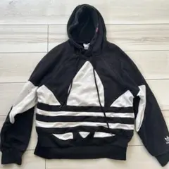 パーカー アディダス