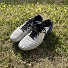 NIKE サッカーシューズ スパイク ティエンポ8 ホワイト/ブルー 26cm