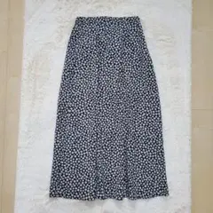 GLOBAL WORK　フラワーロングフレアスカート　ふんわり　ブラック　M