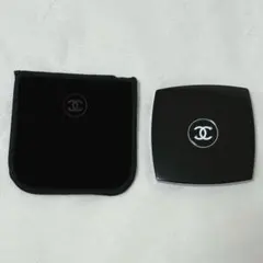 CHANEL コンパクトミラー ケース付きのサムネイル