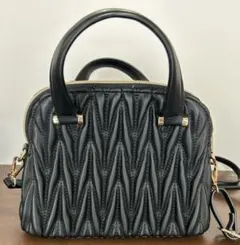 マジェスティックレゴン ブラック キルティングバック