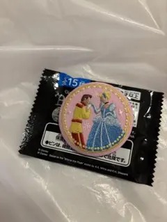 ディズニー　刺繍　缶バッジ　缶バッチ　シンデレラ