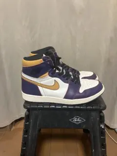 NIKE SB AIR JORDAN 1 LA to Chicago